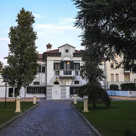 Bed and Breakfast Relais Toti Beb Bed E Breakfast Mogliano Veneto Exterior foto